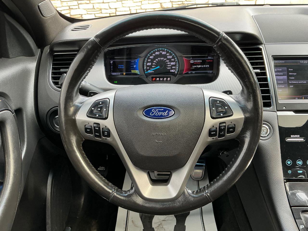 Used 2013 Ford Taurus SHO image 23