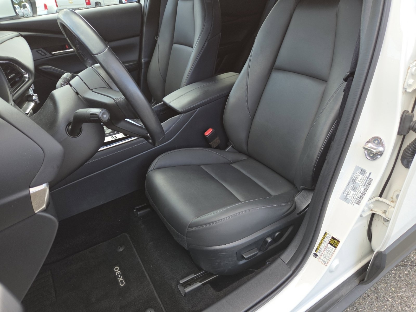 Used 2023 MAZDA CX-30 AWD 2.5 S w/ Preferred Package image 26