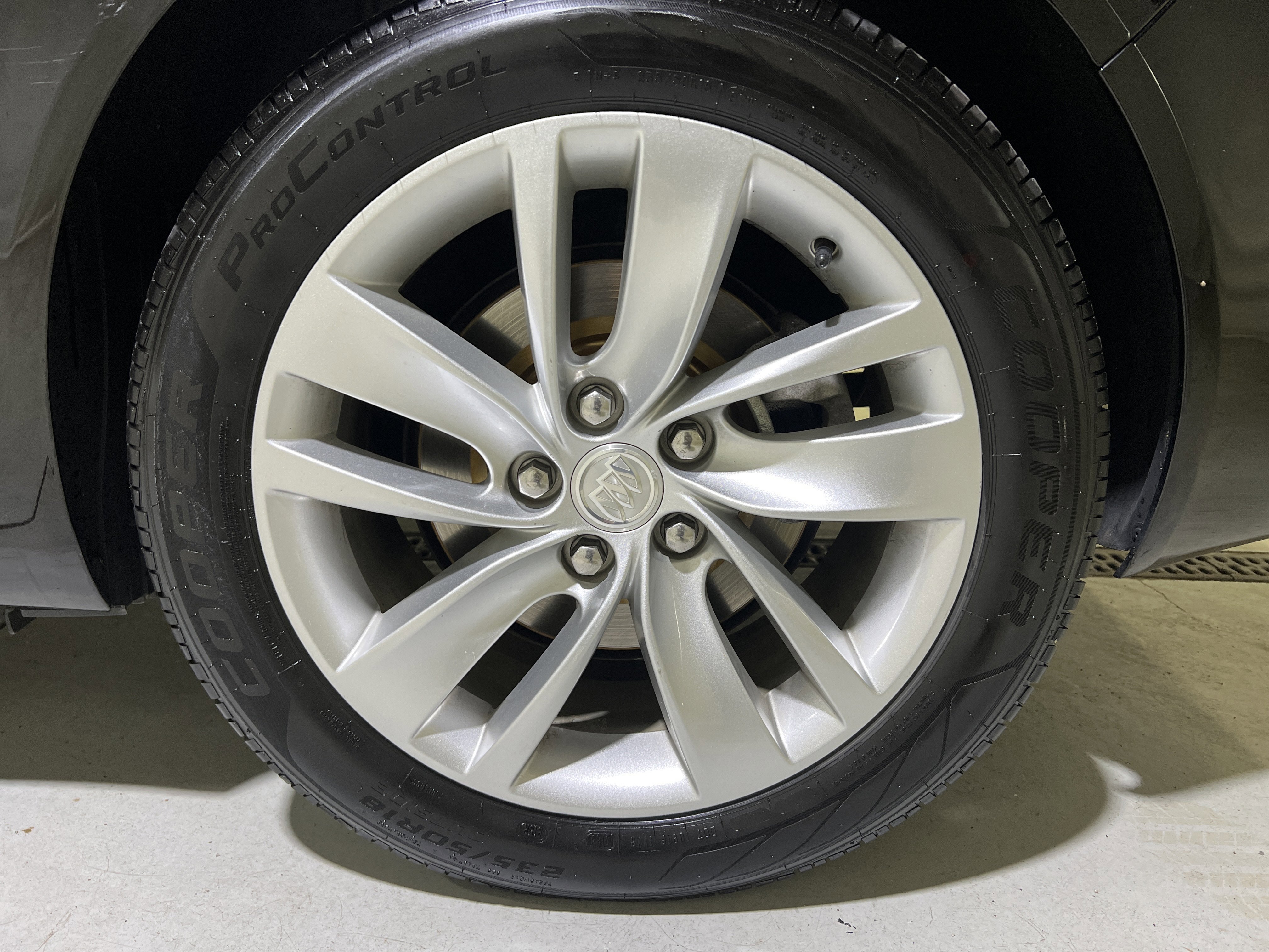 Used 2016 Buick Regal image 13