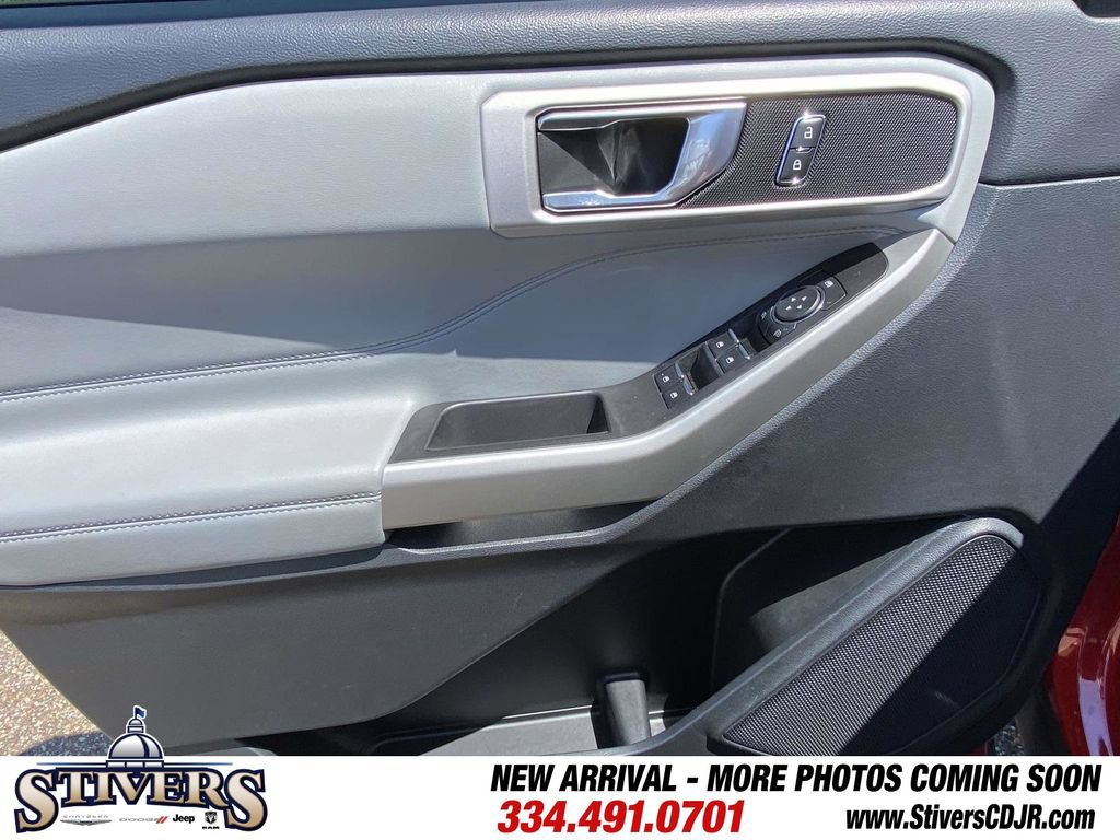 Used 2021 Ford Explorer XLT w/ Equipment Group 202A RWD image 19
