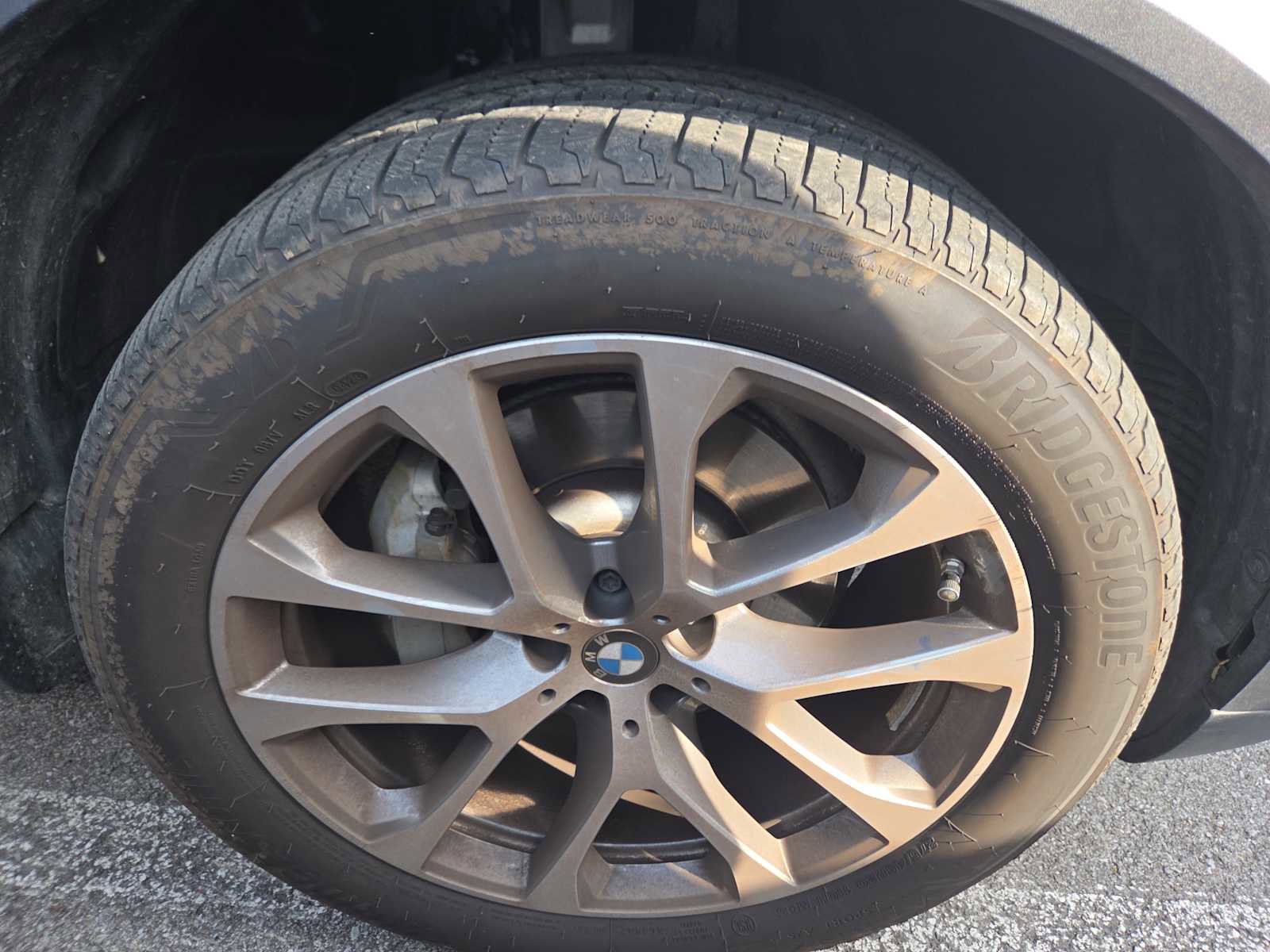 Used 2023 BMW X5 xDrive40i image 2