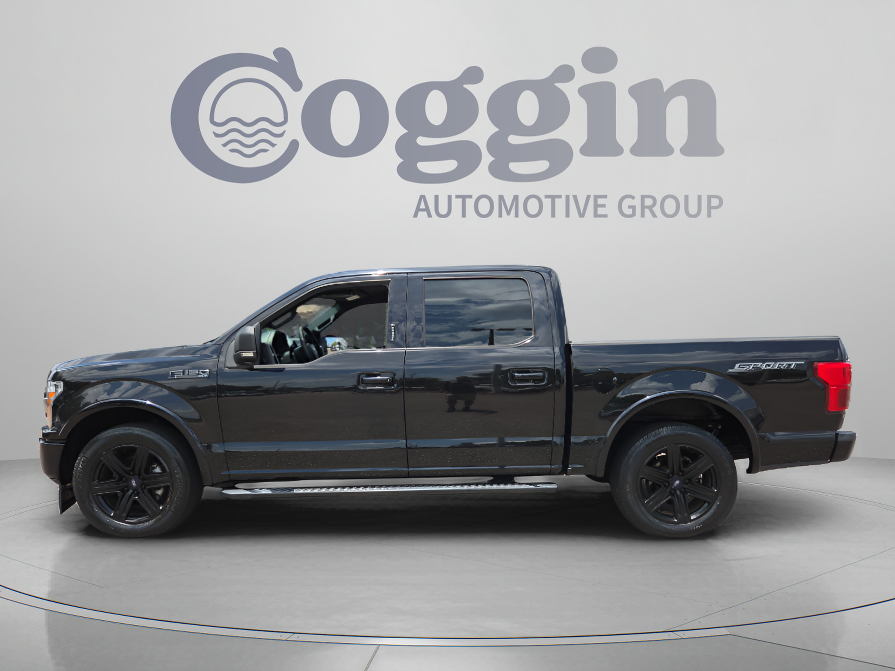 Used 2020 Ford F150 XLT w/ Equipment Group 302A Luxury RWD image 2
