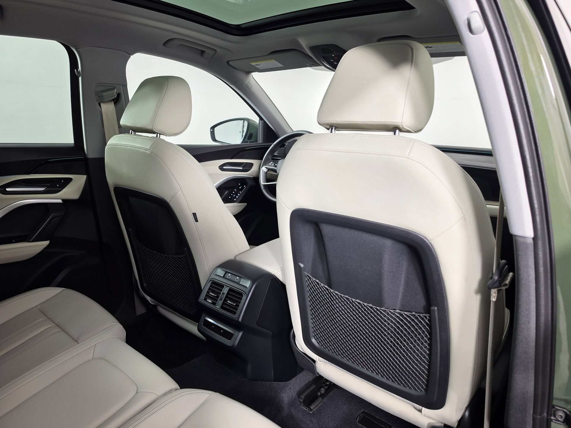 Certified 2025 Audi Q5 Premium w/ Convenience Package AWD/4WD image 44