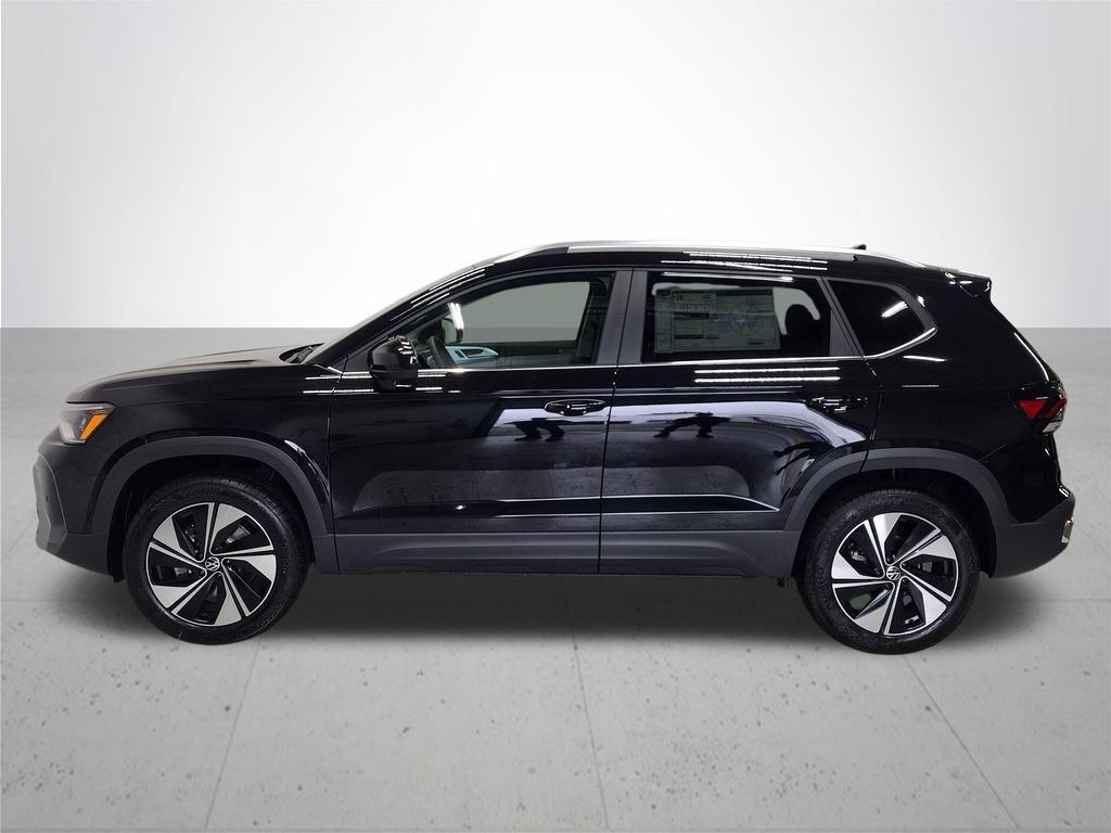 New 2026 Volkswagen Taos SE AWD/4WD image 9