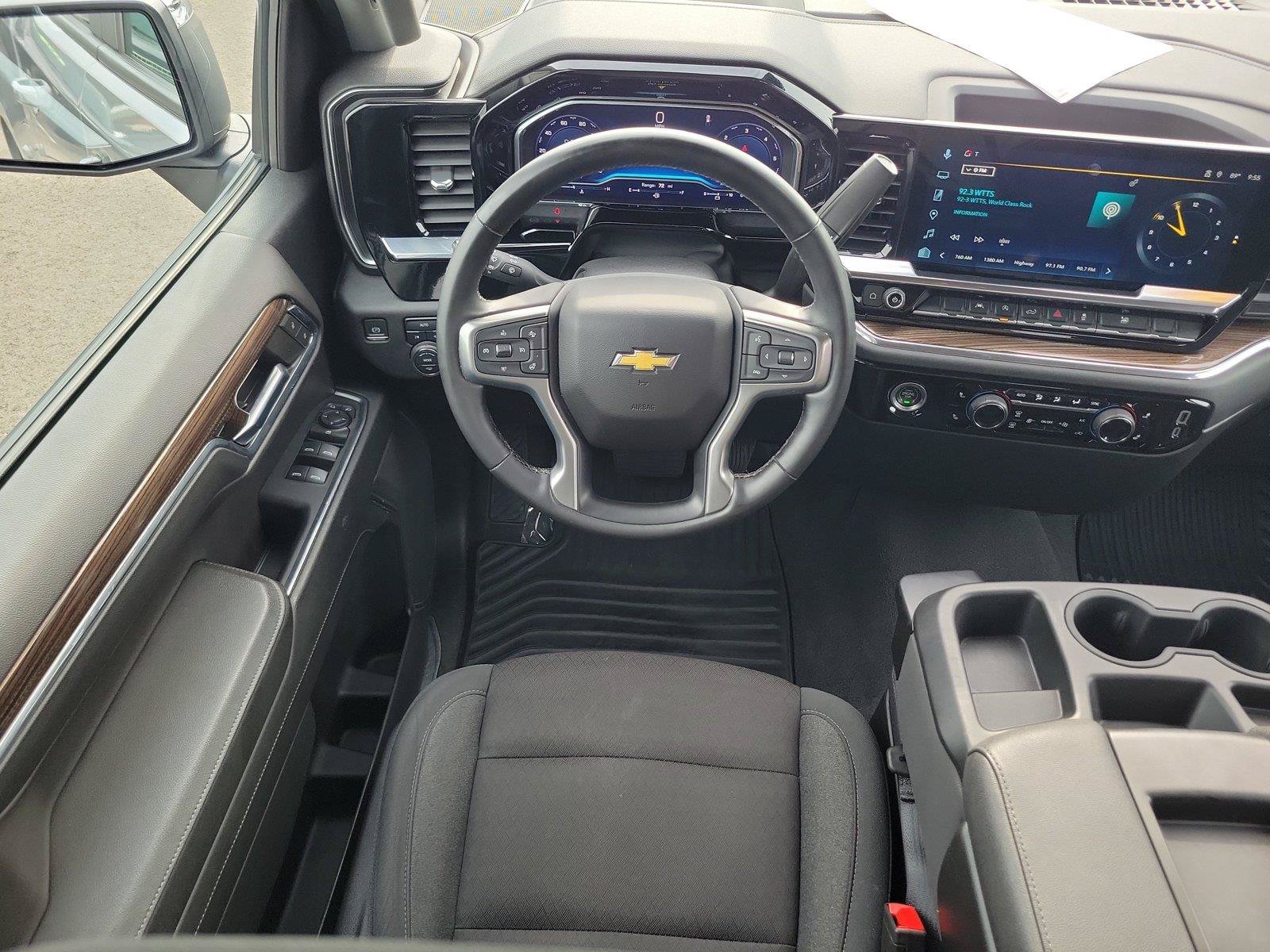 Used 2024 Chevrolet Silverado 1500 LT AWD/4WD image 13
