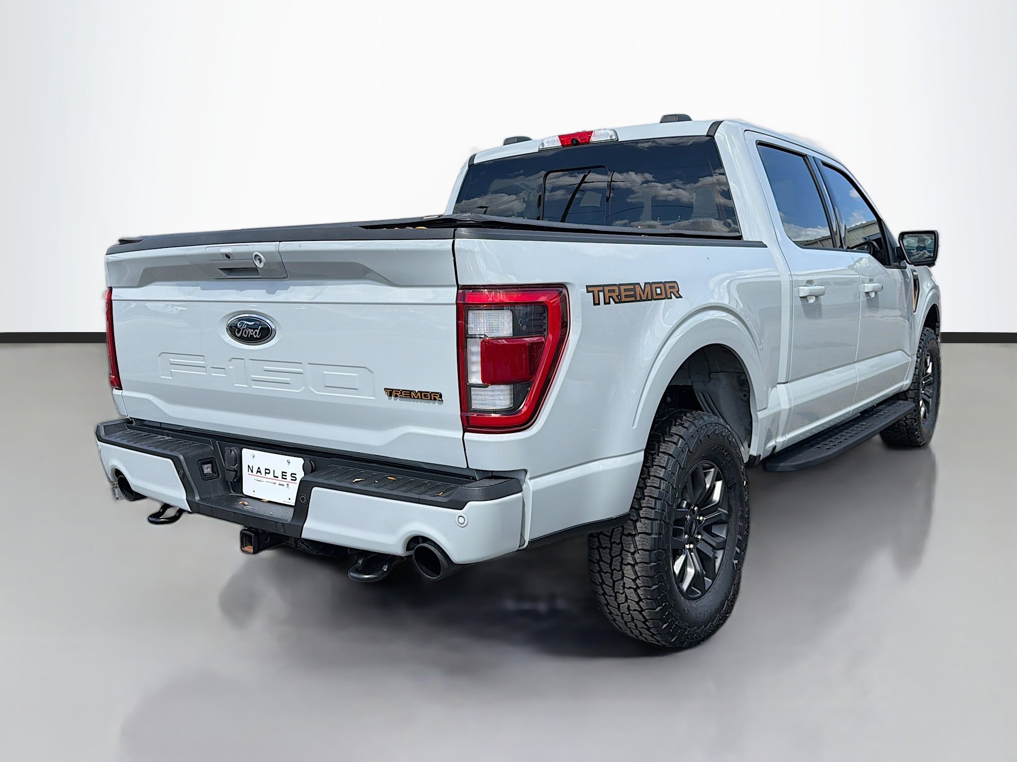 Used 2023 Ford F150 Tremor w/ Equipment Group 402A High image 3