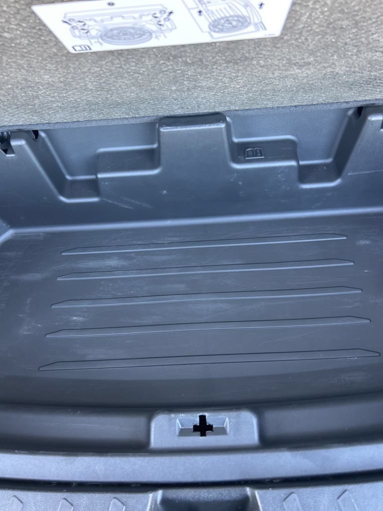 Used 2019 Chevrolet Traverse LT AWD/4WD image 14