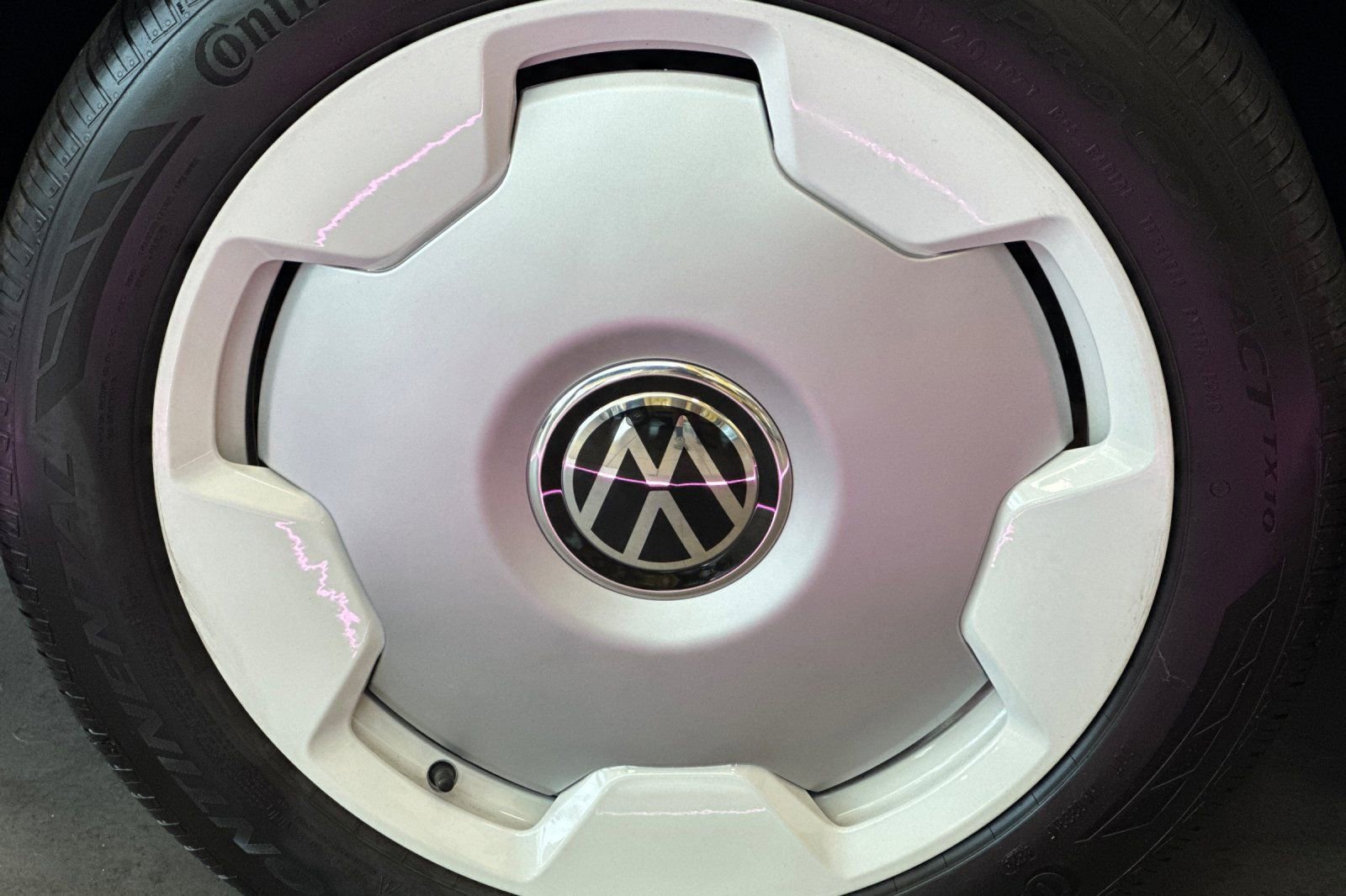 New 2025 Volkswagen ID. Buzz 1st Edition image 26