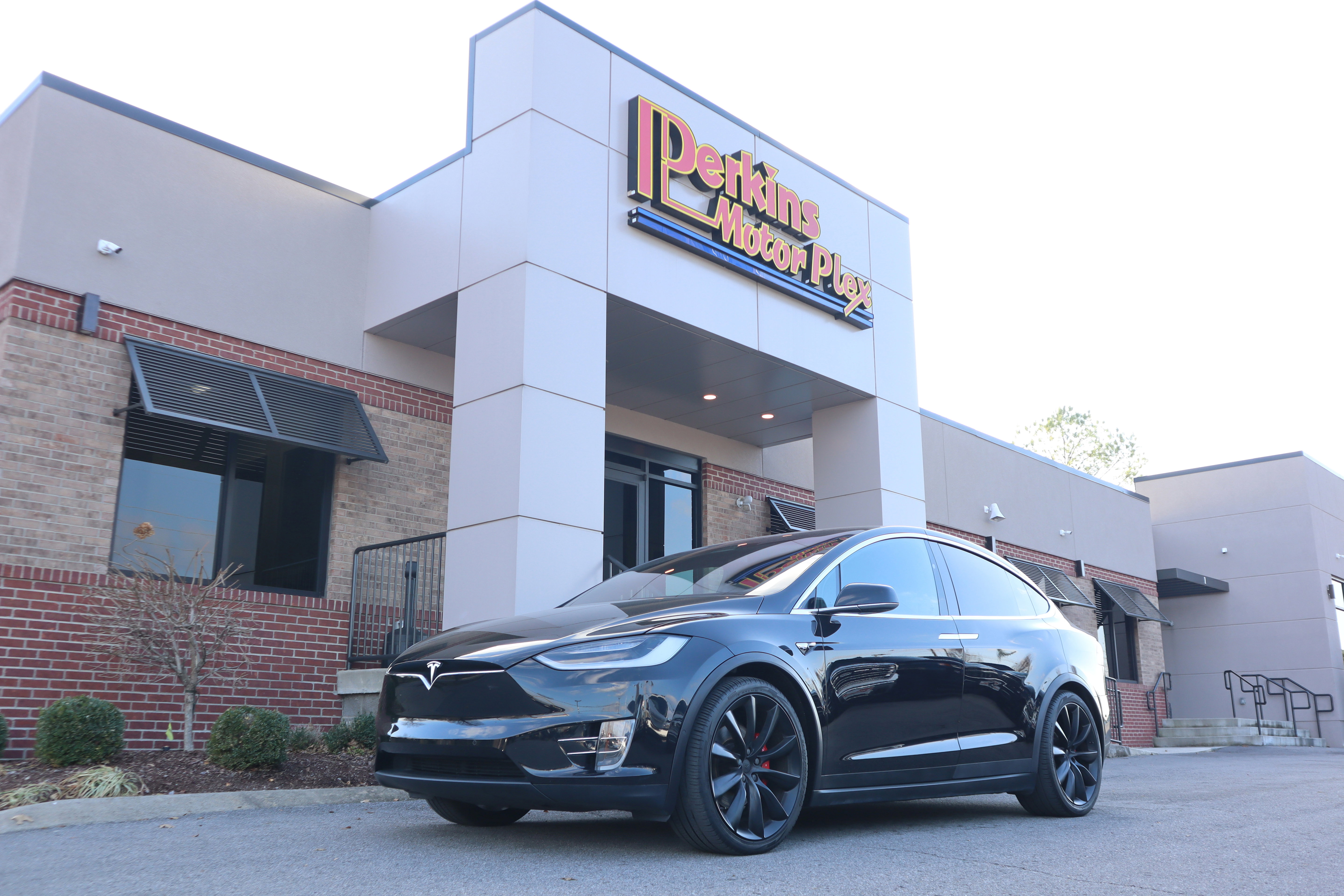 Used 2018 Tesla Model X P100D image 33