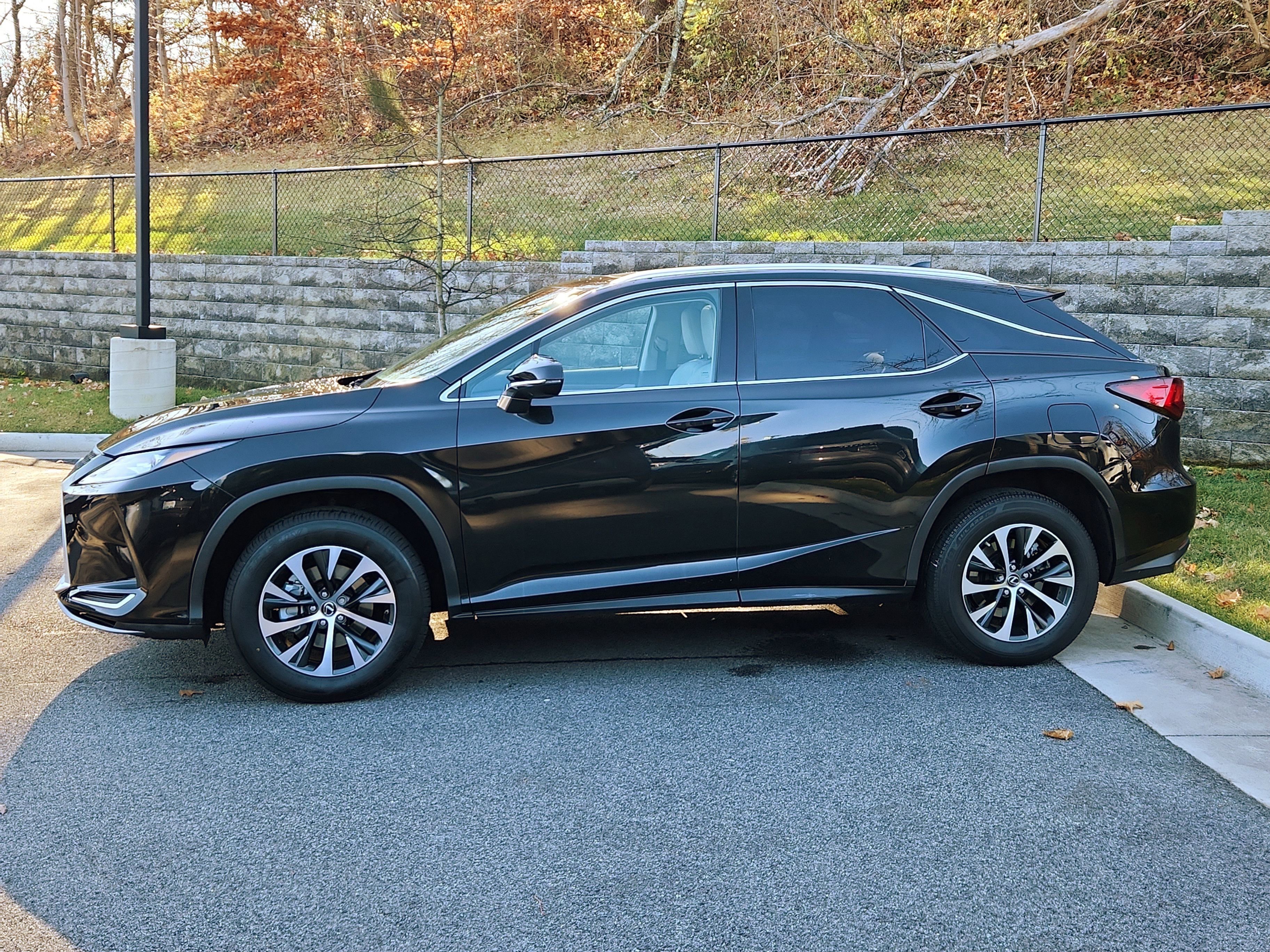 Used 2021 Lexus RX 350 AWD w/ Premium Package image 6