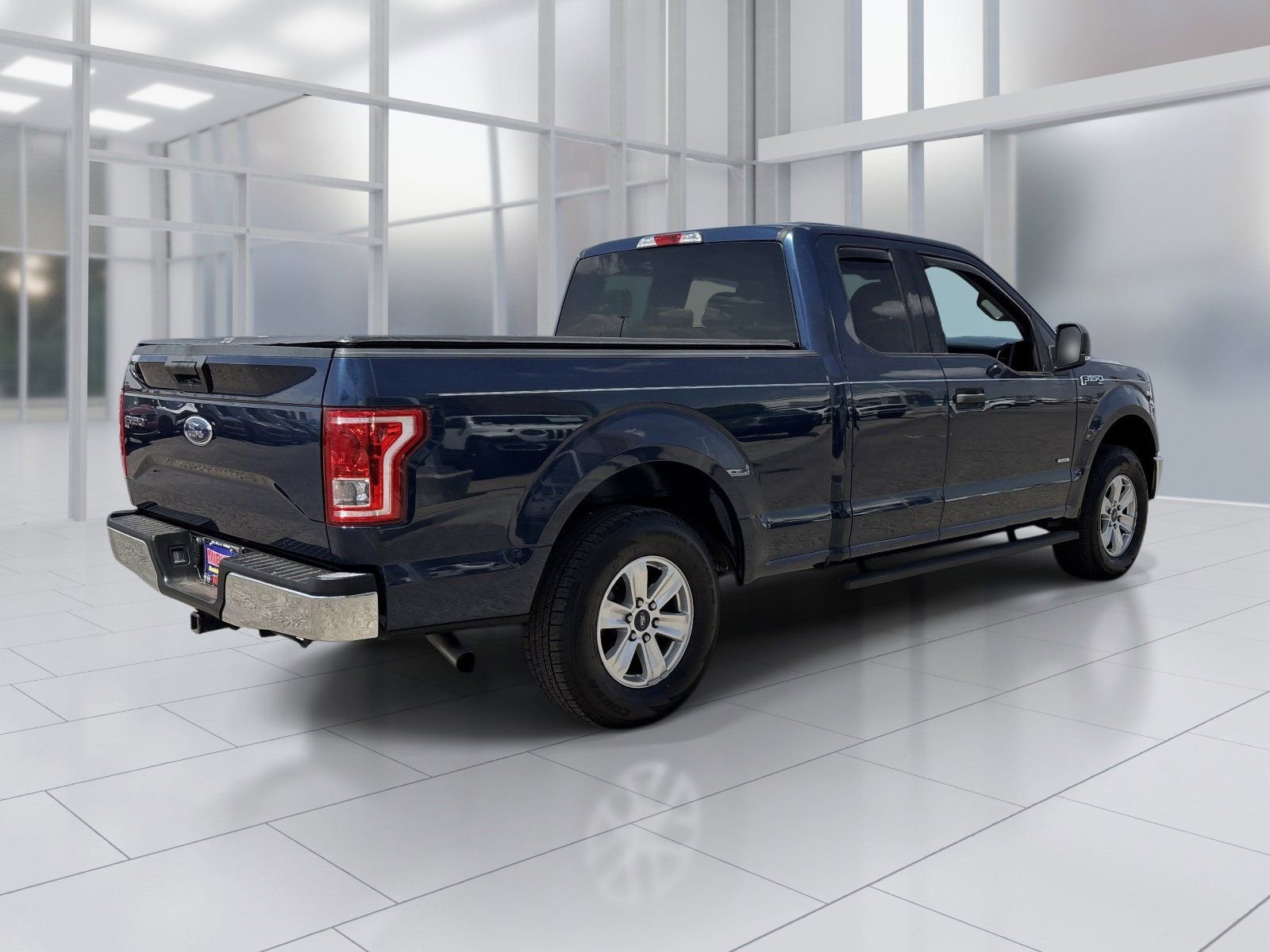 Used 2016 Ford F150 XLT w/ Equipment Group 301A Mid RWD image 5