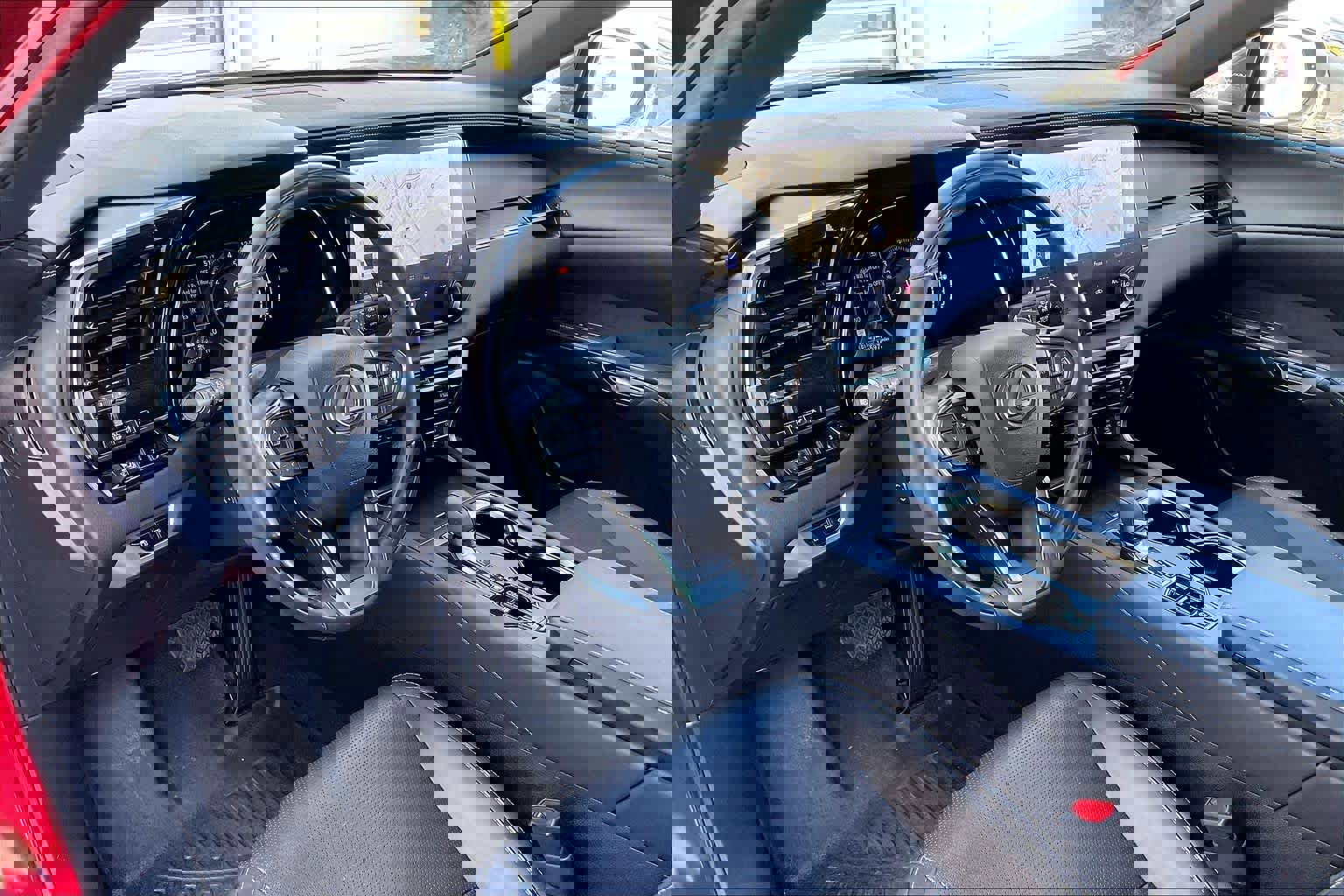 Used 2024 Lexus RX 350 Premium w/ Accessory Package (Z1) image 17