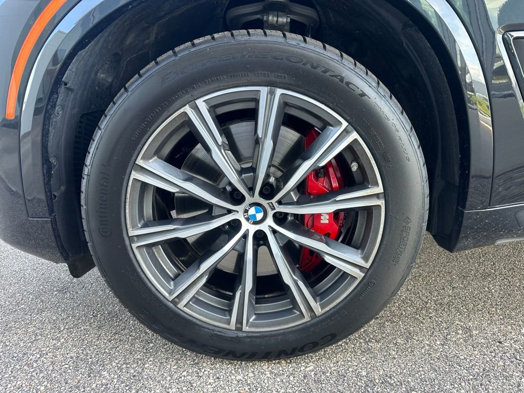 Used 2022 BMW X5 M50i w/ Executive Package AWD/4WD image 10