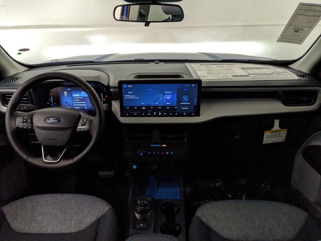 New 2025 Ford Maverick XLT w/ XLT Luxury Package AWD/4WD image 13