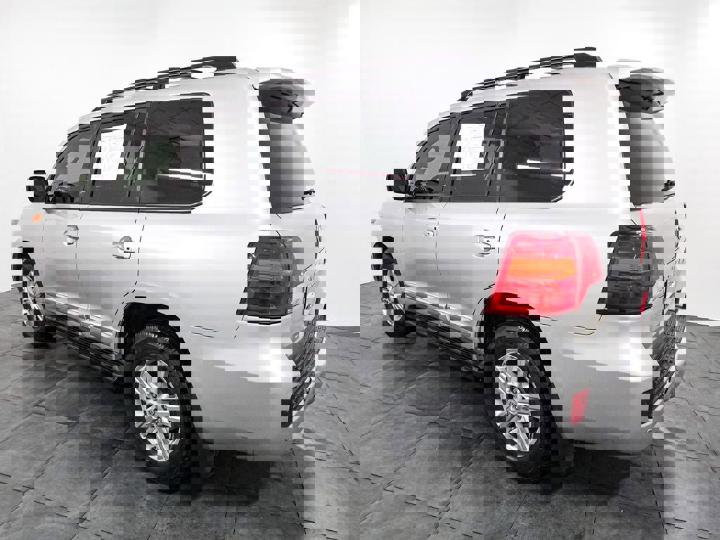Used 2014 Toyota Land Cruiser AWD/4WD image 4