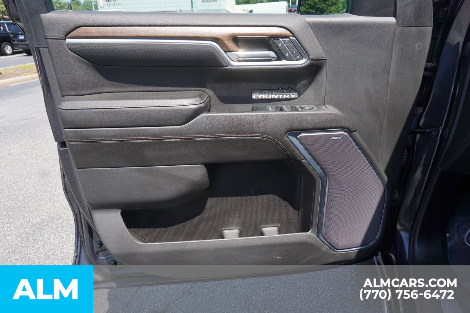 Used 2023 Chevrolet Silverado 1500 High Country w/ High Country Premium Package AWD/4WD image 52