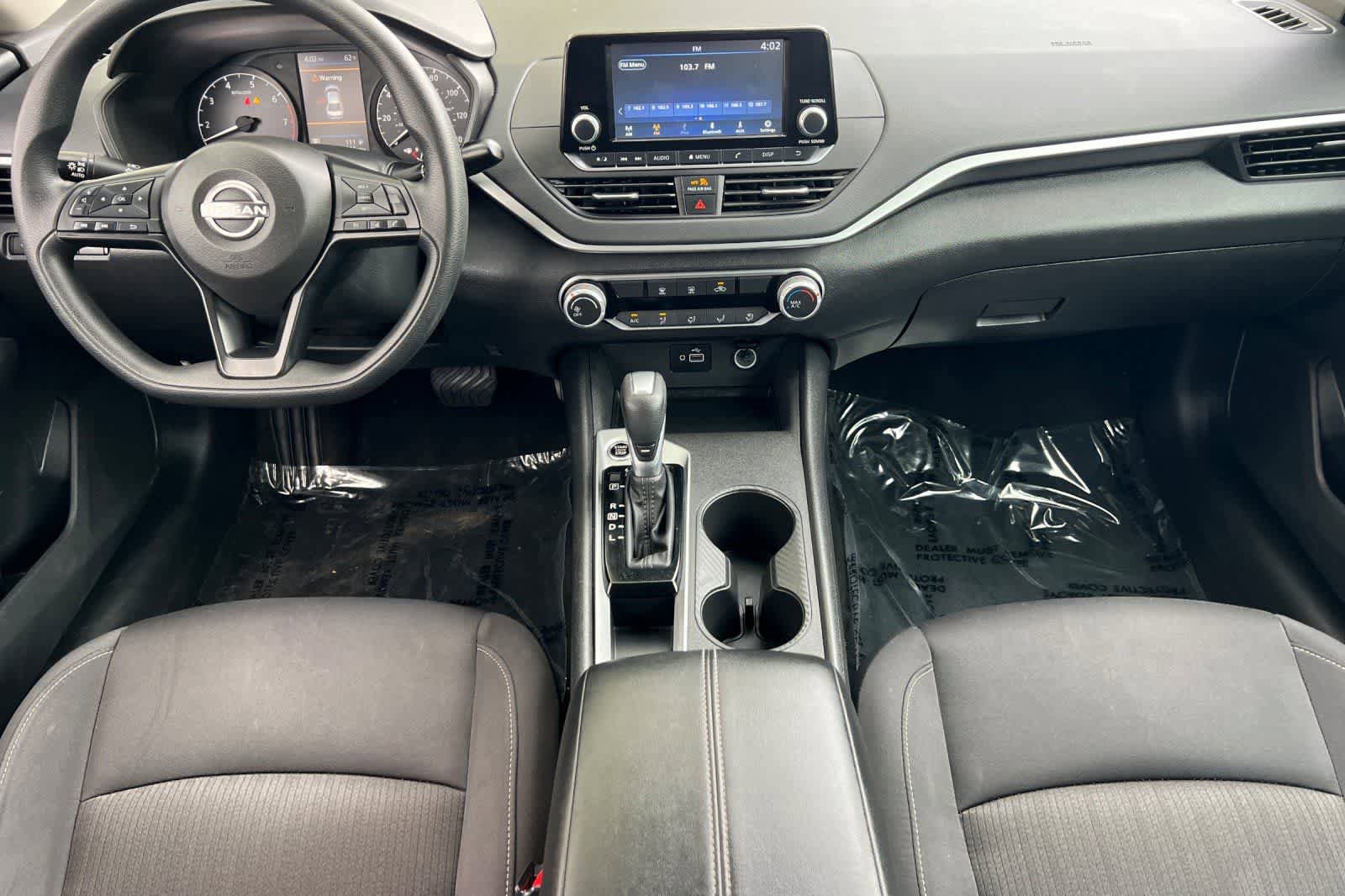 Used 2024 Nissan Altima 2.5 S FWD image 4