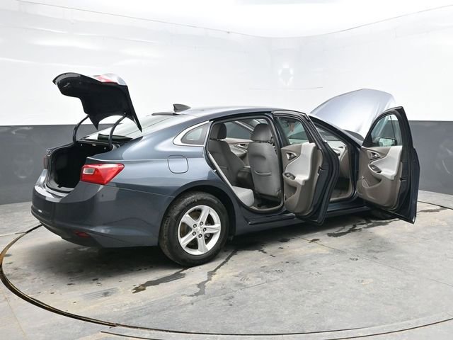 Used 2019 Chevrolet Malibu LS image 48