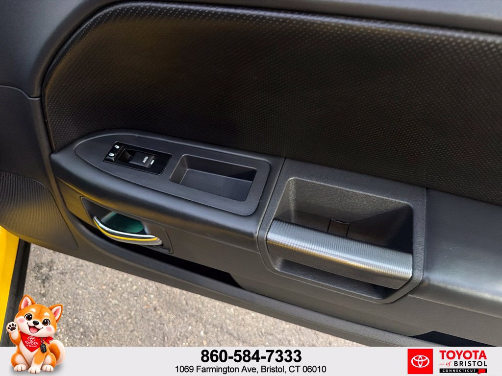 Used 2010 Dodge Challenger R/T RWD image 29