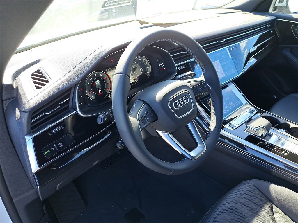 New 2026 Audi Q8 Premium Plus image 7