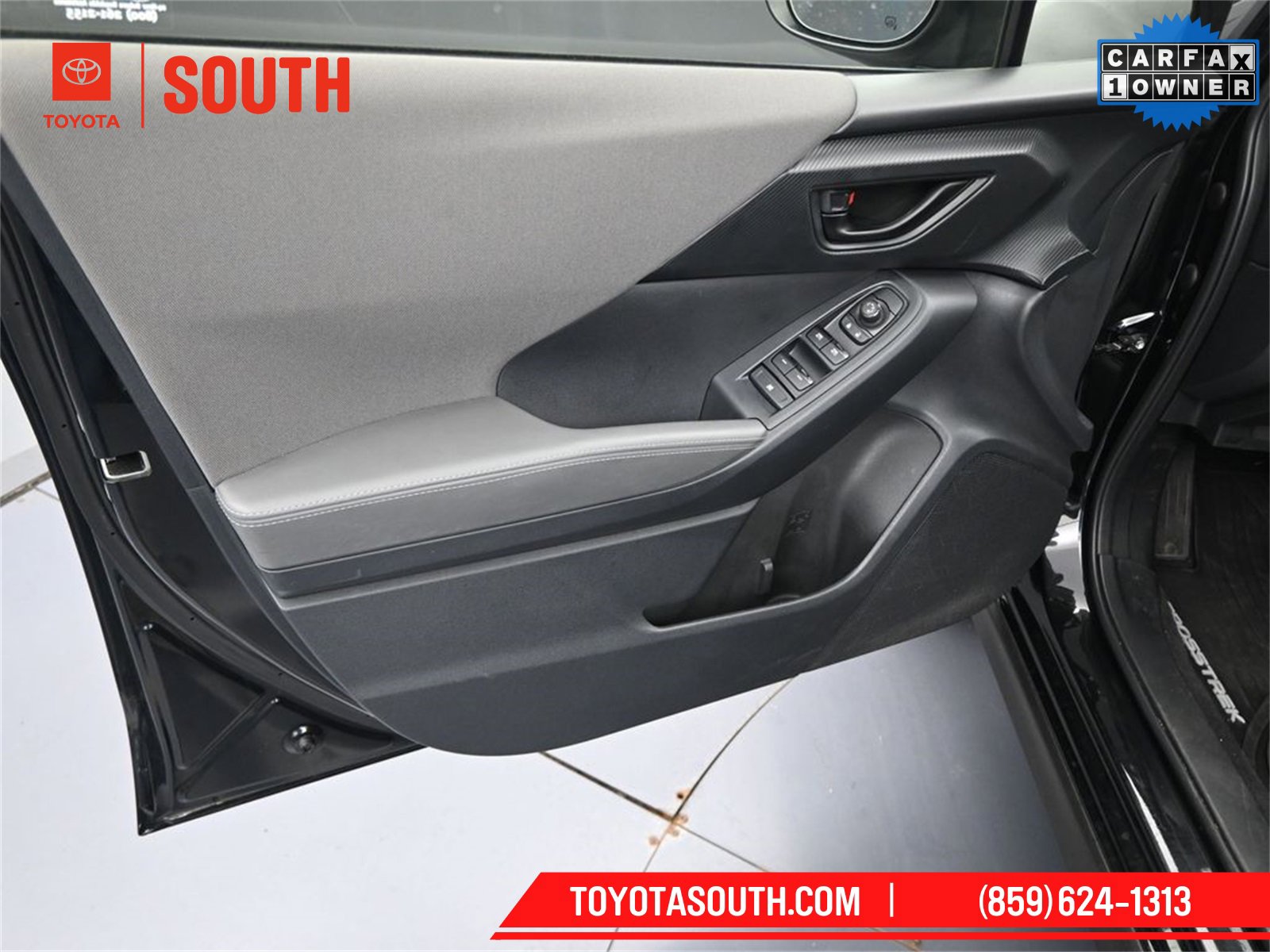 Used 2024 Subaru Crosstrek 2.0i Premium image 29