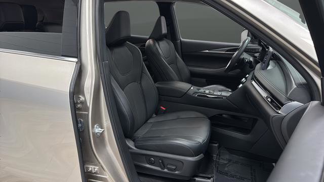 Used 2023 INFINITI QX60 Luxe image 24