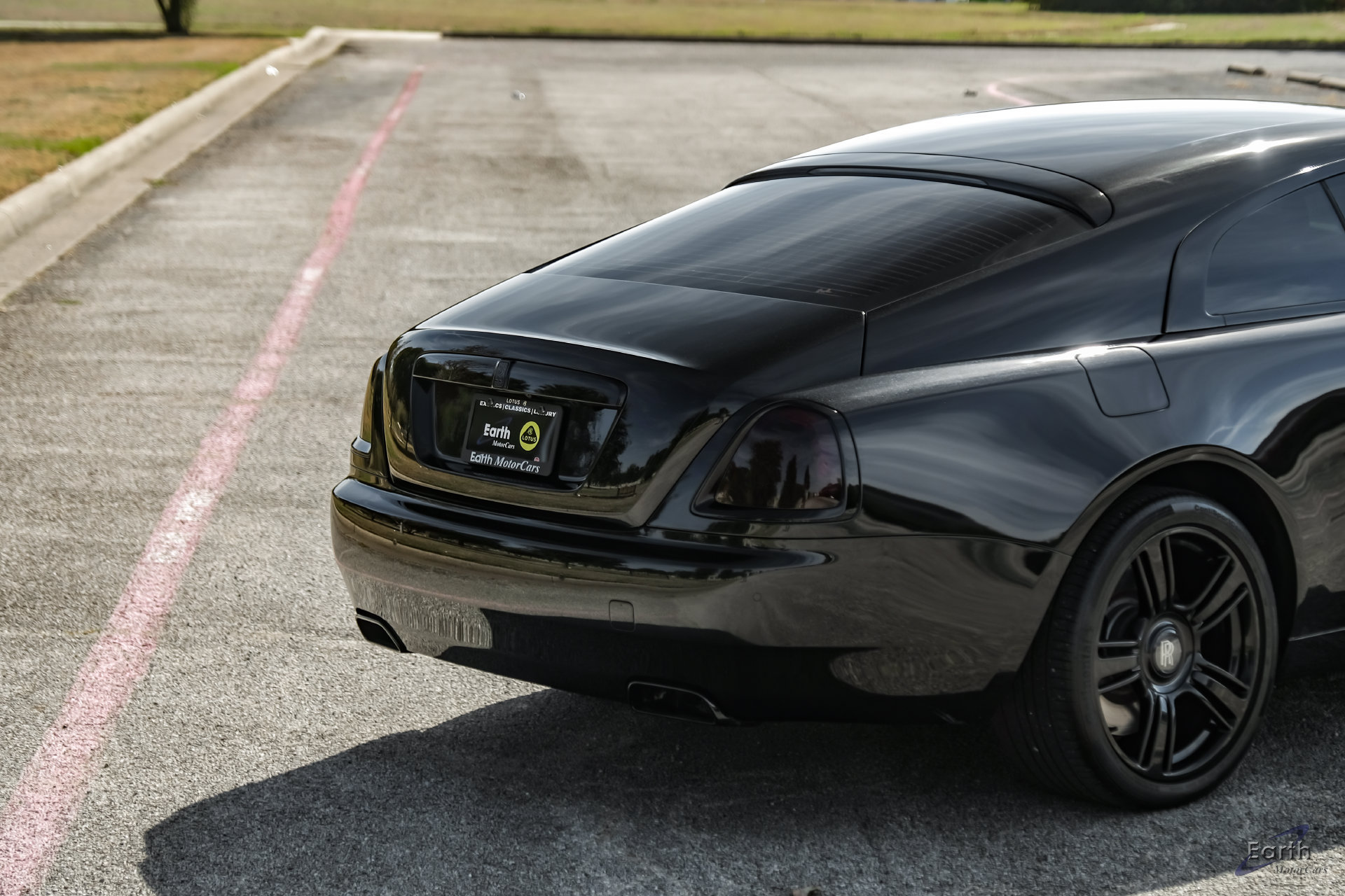 Used 2016 Rolls-Royce Wraith RWD image 20