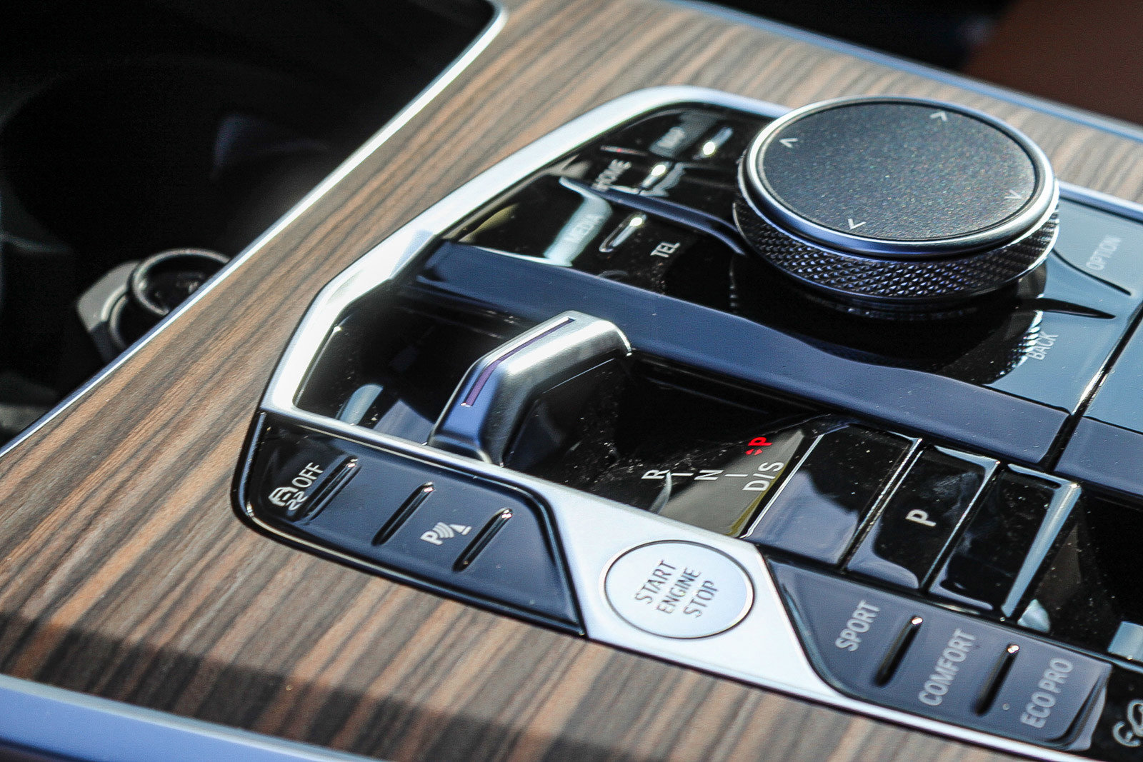 New 2026 BMW X5 xDrive40i w/ Climate Comfort Package image 19