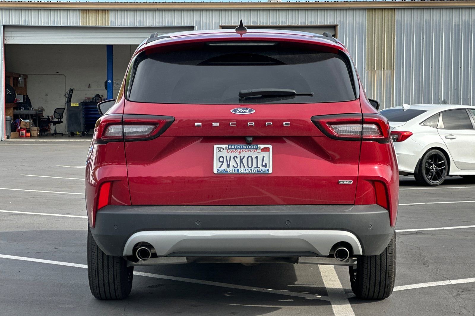 Used 2025 Ford Escape SE FWD image 4