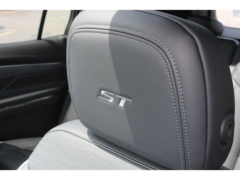 New 2026 Buick Enclave Sport Touring w/ Power Package image 22