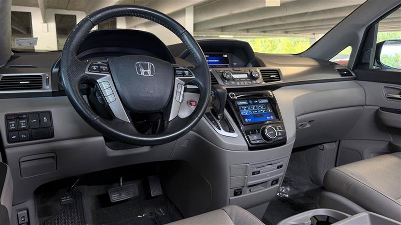 Used 2016 Honda Odyssey Touring image 24