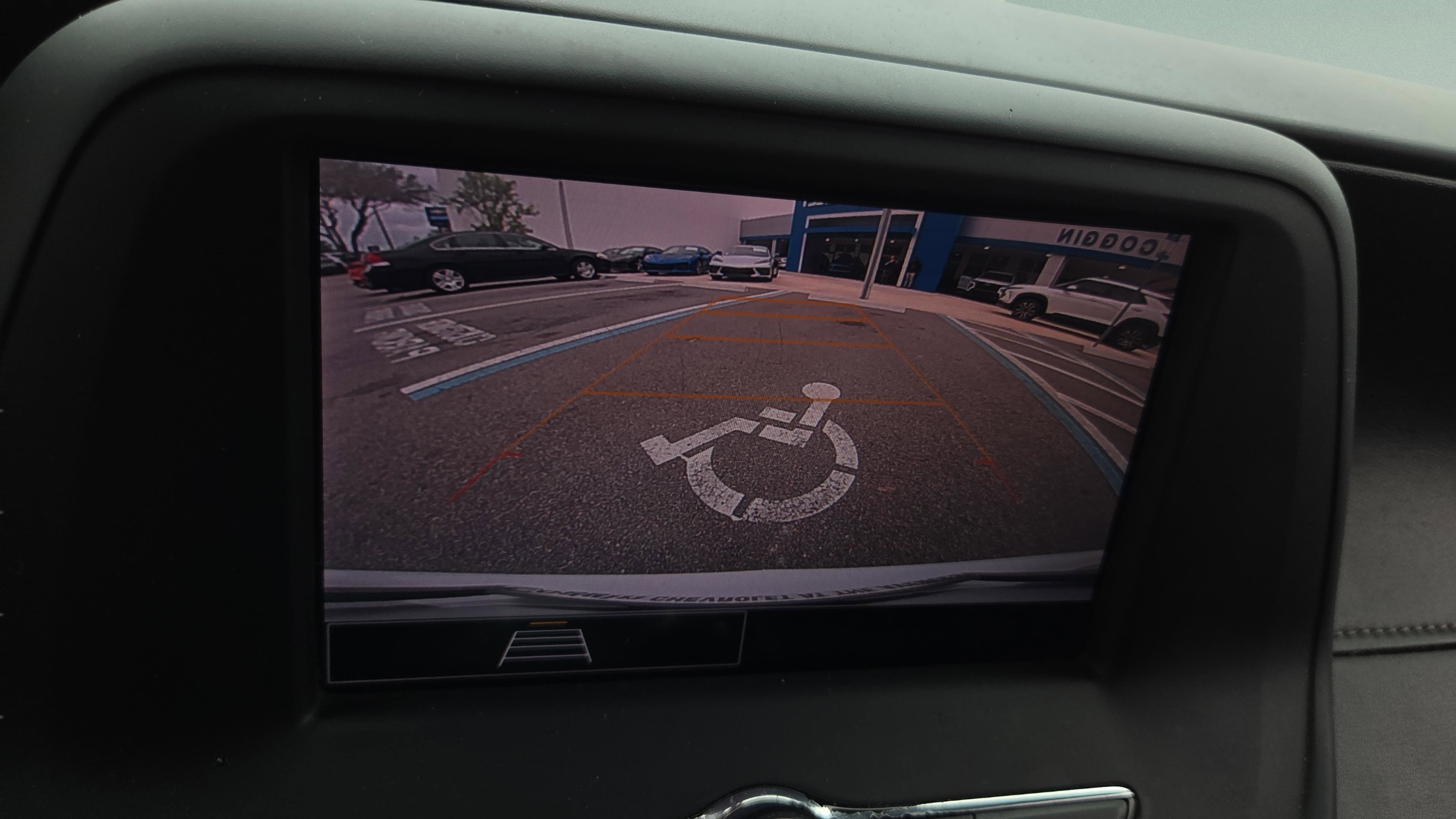 Certified 2022 Chevrolet Camaro LT RWD image 20