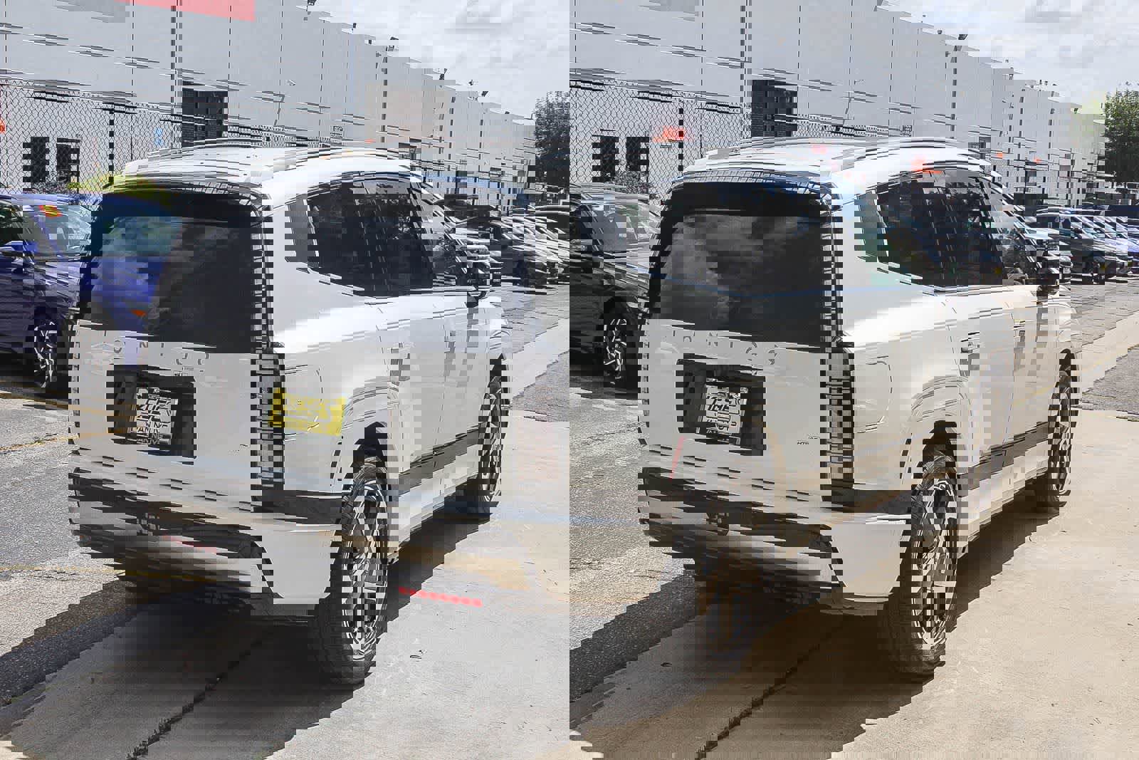 New 2026 Hyundai Ioniq 9 Calligraphy image 4