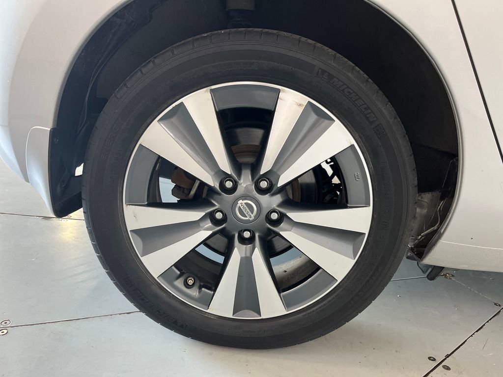 Used 2017 Nissan Leaf SV image 16