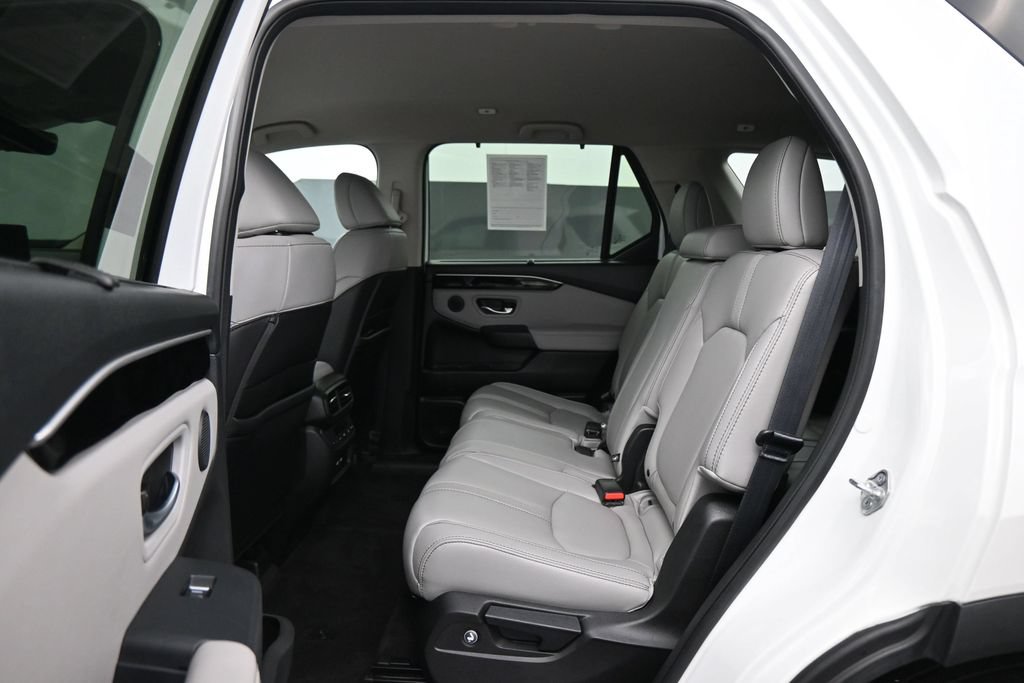 Used 2023 Honda Pilot EX-L image 16
