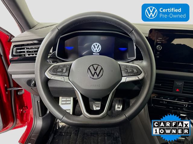 Certified 2025 Volkswagen Jetta Sport image 12