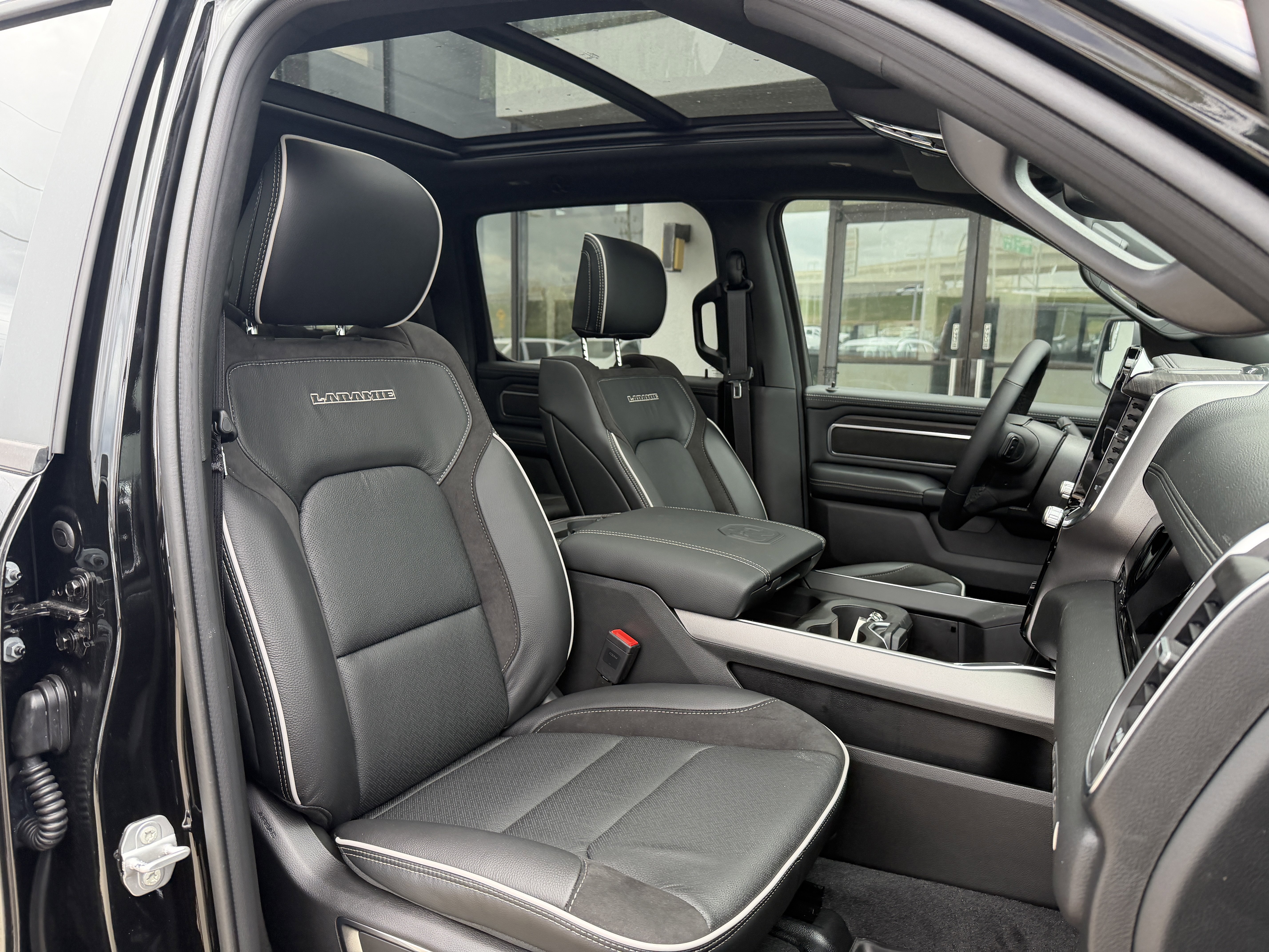 New 2026 RAM 1500 Laramie w/ Night Edition AWD/4WD image 26