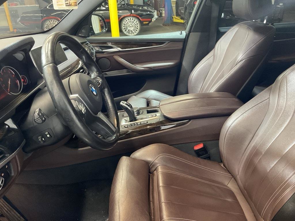 Used 2018 BMW X5 xDrive50i AWD/4WD image 19