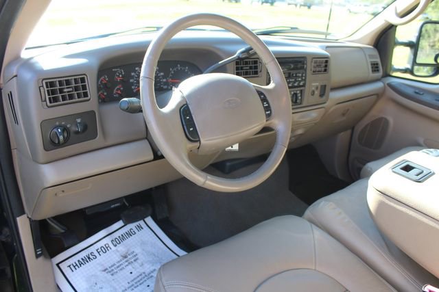 Used 2000 Ford F250 Lariat image 16