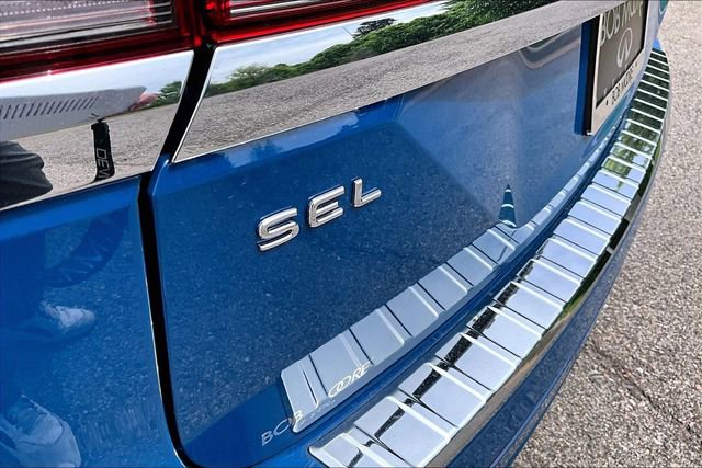 Used 2025 Volkswagen Atlas SEL Premium R-Line AWD/4WD image 8