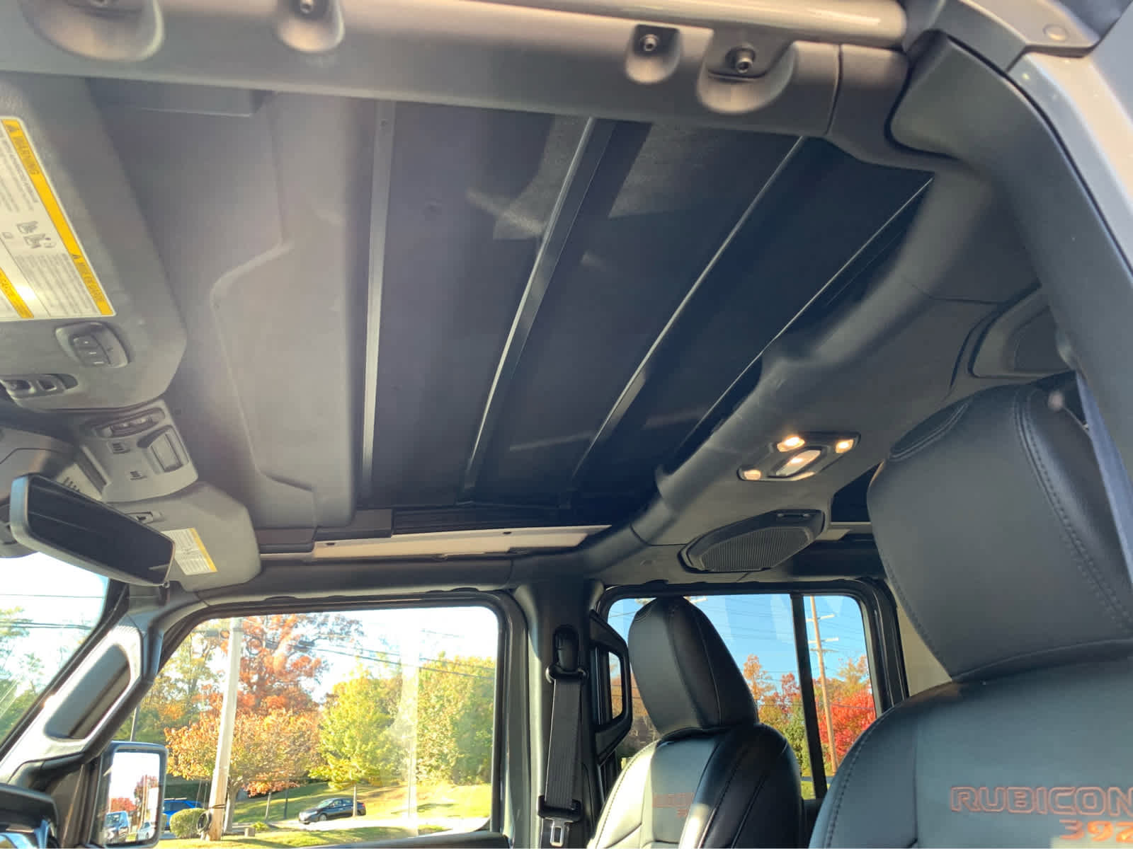 Used 2022 Jeep Wrangler Unlimited Rubicon w/ Trailer Tow Package image 27