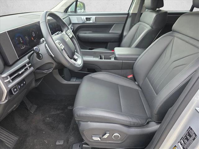 Used 2025 Hyundai Santa Fe SEL image 15