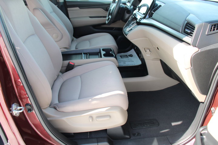 Used 2021 Honda Odyssey EX image 18