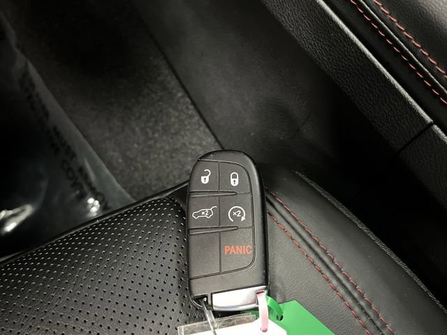 Used 2025 Dodge Durango R/T image 31