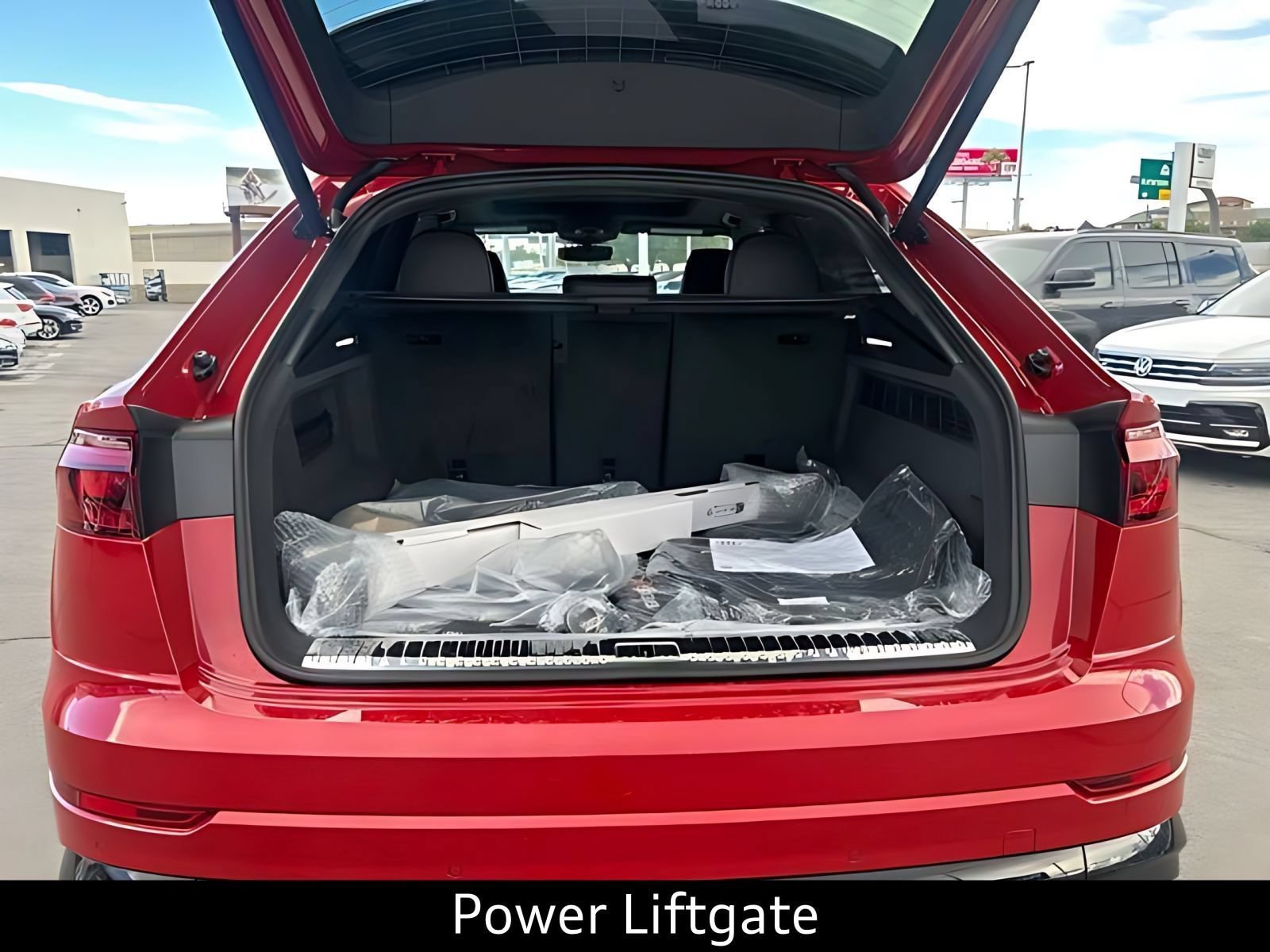New 2026 Audi SQ8 Prestige AWD/4WD image 15
