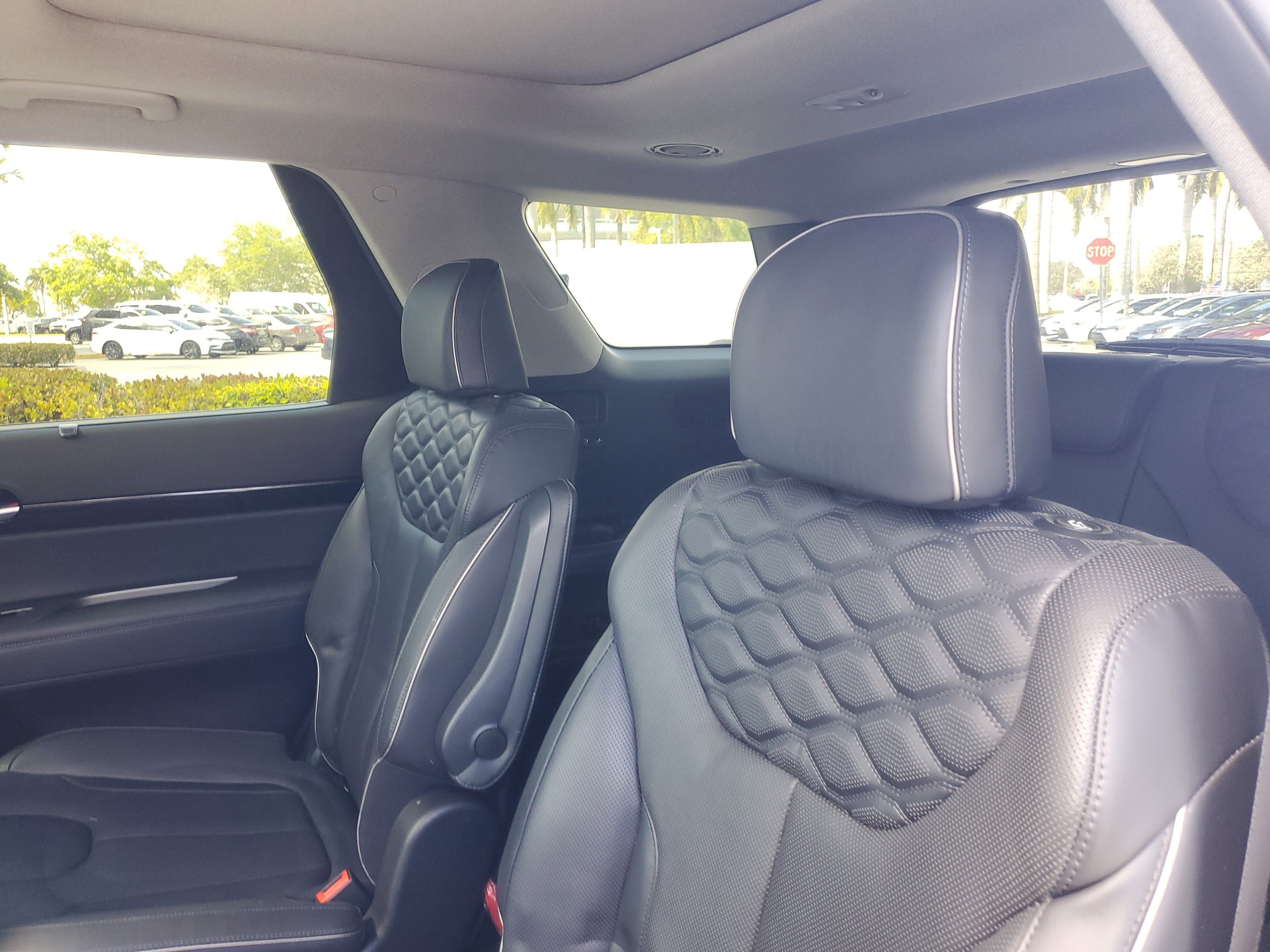 Used 2021 Hyundai Palisade Limited image 14