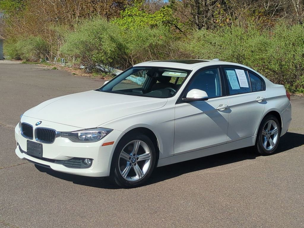 Used 2014 BMW 320i xDrive Sedan AWD/4WD image 8