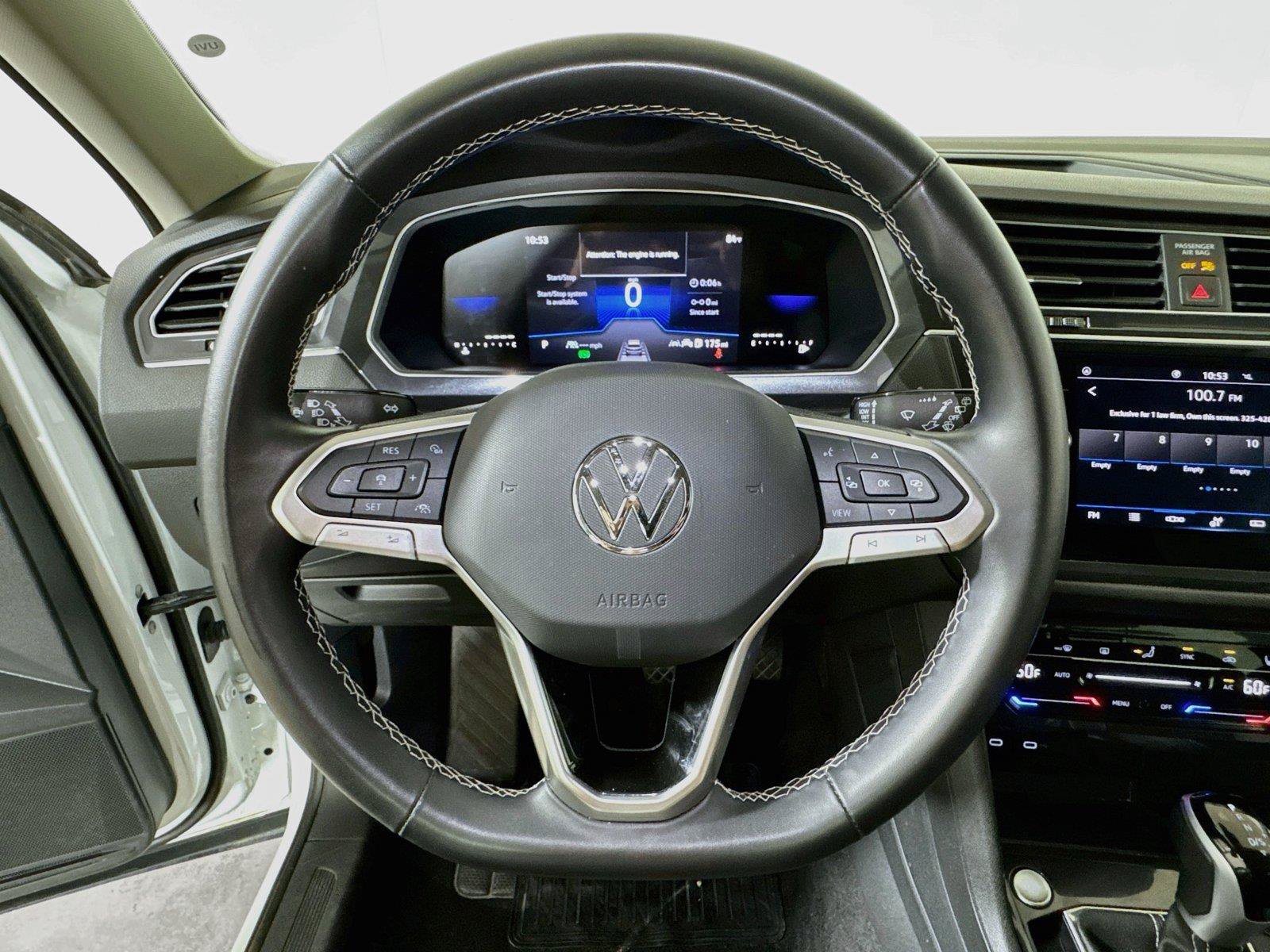 Used 2024 Volkswagen Tiguan SE FWD image 9