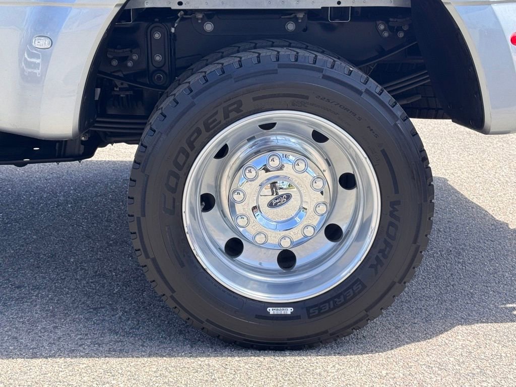 Used 2023 Ford F450 Lariat w/ Lariat Ultimate Package AWD/4WD image 14