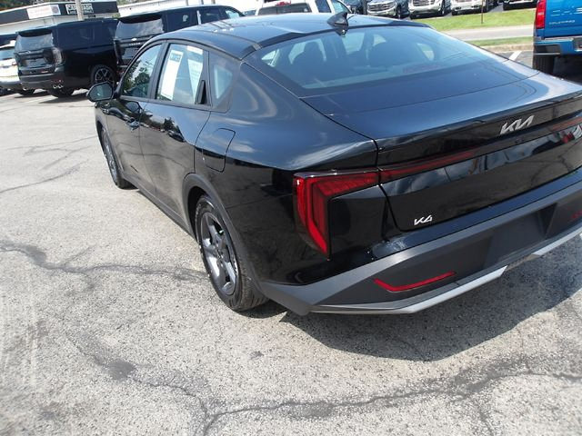 Used 2025 Kia K4 FWD image 5